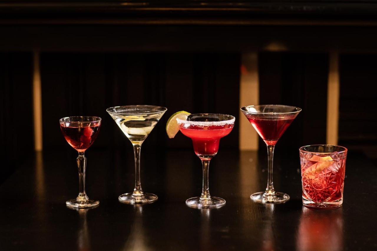 8 Beresford Street Hotel Saint Helier Bagian luar foto