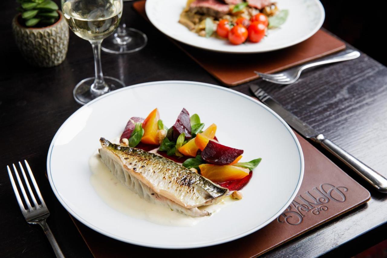 8 Beresford Street Hotel Saint Helier Bagian luar foto